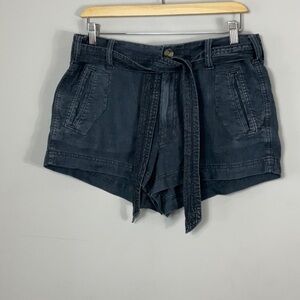 American Eagle linen tie short
